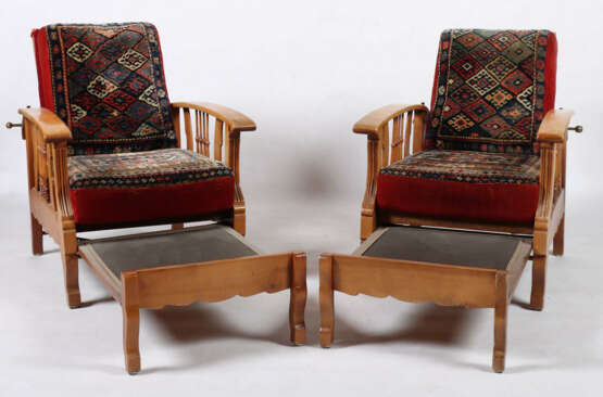 Paar Sessel mit ausziehbaren Fußbänken 20. Jh. - Foto 2