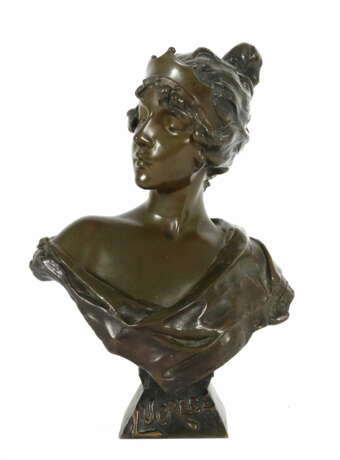 Villanis, Emmanuel (nach) Lille 1858 - 1914 Paris, französischer Bildhauer, ''Lucrèce (Lucretia)'', Bronze, patiniert, vollplastische Jugendstilbüste, auf der Schulter im Guss bez - photo 1