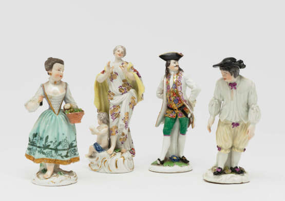 Vier Figuren - Kavalier, Gärtnerin, Bauer und allegorische Figur mit Putto - Meissen, 18. Jh. - Foto 1
