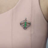 CARTIER LADYBIRD RUBY, ONYX AND DIAMOND PENDENT NECKLACE; TOGETHER WITH TWO MULTI-GEM BROOCHES - photo 7