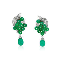 EMERALD AND DIAMOND EARRINGS