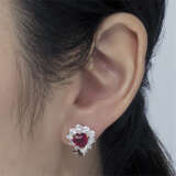 HARRY WINSTON RUBY AND DIAMOND EARRINGS; TOGETHER WITH A RUBY AND DIAMOND NECKLACE - фото 7