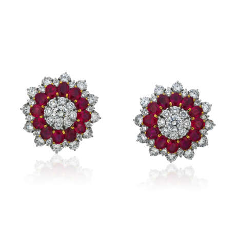 DIAMOND AND RUBY EARRINGS - Foto 1