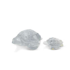 TWO LALIQUE CARETTA TURTLE CRYSTAL FIGURINES