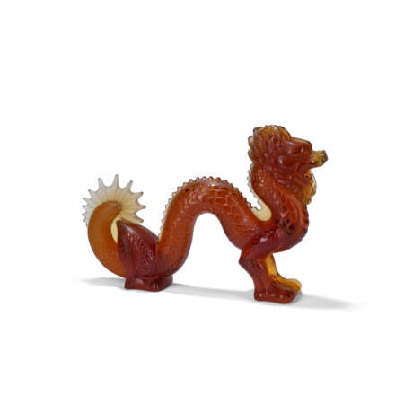 A LALIQUE DRAGON CRYSTAL FIGURINE - photo 3