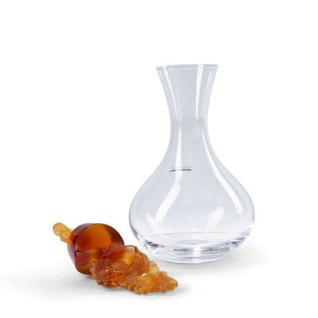 A LALIQUE LIMITED EDITION TIANLONG CRYSTAL DECANTER - photo 3
