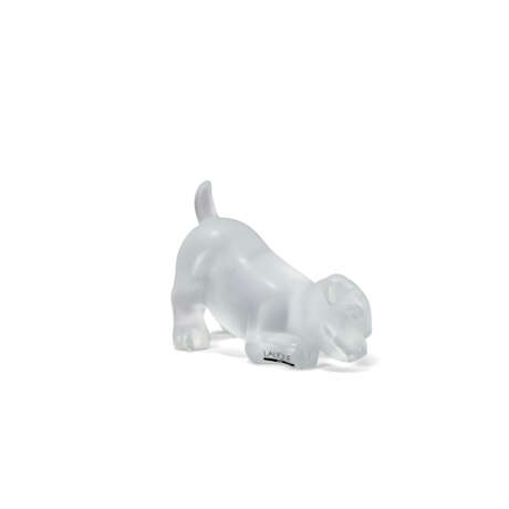 TWO LALIQUE 'SWEETY PUPPY' CRYSTAL FIGURINES - photo 4