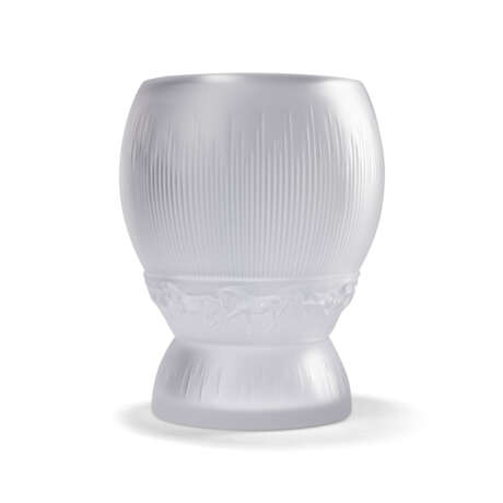 A LALIQUE 'EPONA' CRYSTAL VASE - photo 1