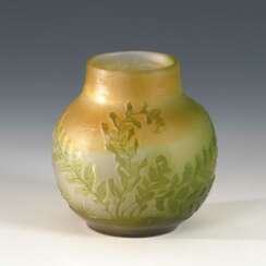 Jugendstil-Vase mit Farndekor, Gallé.