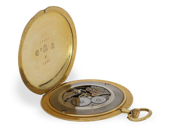 Taschenuhr: exquisite Gold/Emaille-Frackuhr im Stil der Cartier "Montre Couteau", Movado für Oscar Fresard Lucerne, ca.1920 - photo 4