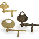 3 frühe Kurbelschlüssel für Taschenuhren/Halsuhren aus dem 17. Jahrhundert - фото 1