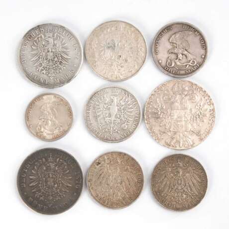 9 Silbermünzen. - photo 2