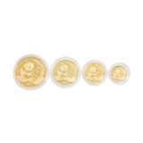 China/GOLD und BIMETALL - Panda Proof Set im Holzeui, - фото 2