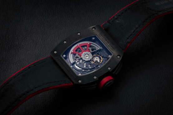 RICHARD MILLE RM 011-FM AH WG ‘MARCUS’ EDITION, A RARE GOLD AND TITANIUM FLYBACK CHRONOGRAPH - photo 3