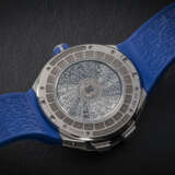 GREUBEL FORSEY, GMT EARTH SPORT ‘BLUE’, A RARE TITANIUM WORLD TIME TOURBILLON WRISTWATCH - Foto 2
