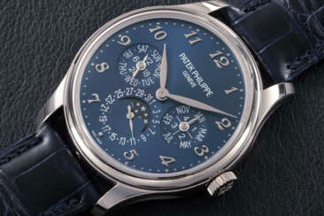 PATEK PHILIPPE, REF. 5327G-001, A GOLD PERPETUAL CALENDAR WRISTWATCH WITH A SET OF LUXURY ACCESSORIES