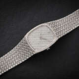 AUDEMARS PIGUET, REF.14239BC, AN ELEGANT GOLD AND DIAMOND-SET MANUAL-WINDING WRISTWATCH - фото 2