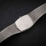 AUDEMARS PIGUET, REF.14239BC, AN ELEGANT GOLD AND DIAMOND-SET MANUAL-WINDING WRISTWATCH - photo 3