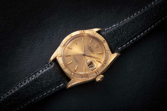 ROLEX, DATEJUST TURN-O-GRAPH REF. 1625, A GOLD AUTOMATIC WRISTWATCH - Foto 2