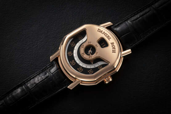 DANIEL ROTH, ELLIPSOCURVEX REF. 318.Y.50, A LIMITED EDITION GOLD JUMPING HOURS AUTOMATIC WRISTWATCH - Foto 2