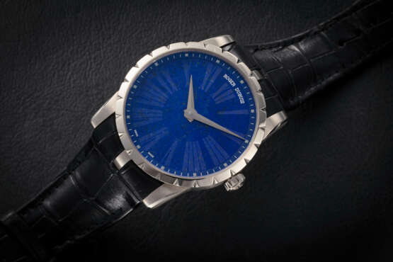 ROGER DUBUIS, EXCALIBUR REF. DBEX034, A LIMITED EDITION GOLD AUTOMATIC WRISTWATCH WITH LAPIS LAZULI DIAL - photo 2