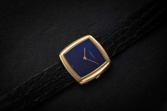 AUDEMARS PIGUET, A GOLD MANUAL-WINDING WRISTWATCH WITH LAPIS DIAL - фото 2