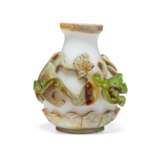 A SMALL GREEN AND OPALINE-OVERLAY WHITE GLASS VASE - photo 2
