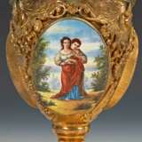 Prunkvolles Vasenpaar mit Emailmalerei. - Foto 4