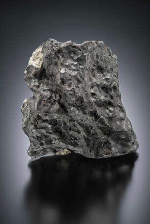 A COMPLETE INDIVIDUAL OF THE TISSINT MARTIAN METEORITE FALL - Foto 1