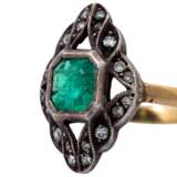 Ring mit Smaragd achteckig facettiert, - Foto 5