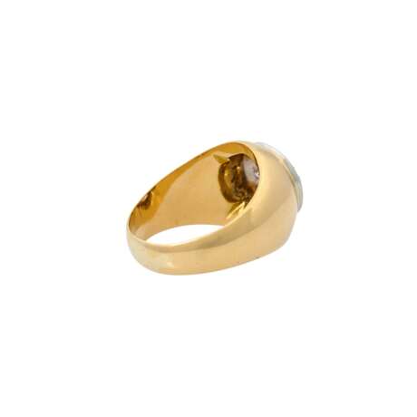 Ring mit 9 Brillanten, Mittelstein ca. 0,50 ct, - photo 3