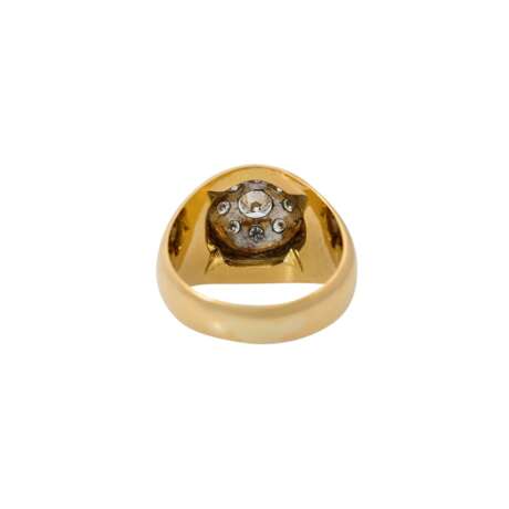Ring mit 9 Brillanten, Mittelstein ca. 0,50 ct, - фото 4