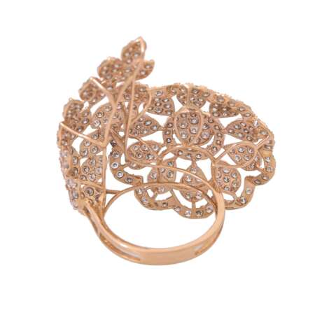Filigraner floraler Ring ausgefasst mit ca. 230 Brillanten - фото 4