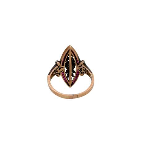 Ring mit Rubinen, Diamanten, zus. ca. 0,1 ct - photo 4