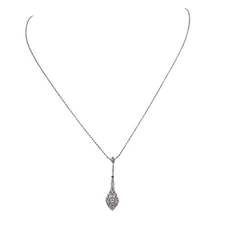 Zartes Collier mit Altschliffdiamant und Diamantrosen, - photo 1