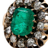 Ring mit Smaragd und Diamanten - Foto 5