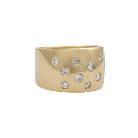 Ring mit Brillanten zus. ca. 0,60 ct, - фото 1