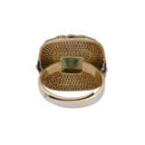 Chinesischer Ring mit antiker gravierter Jadeitplatte, - фото 4