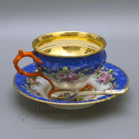 “A couple of tea with a porcelain spoon Floral bouquet porcelain Kornilov Brothers Russia C. 19th century” - photo 2