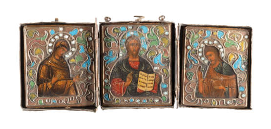 KLEINES TRIPTYCHON MIT DEESIS MIT CLOISONNÉ-EMAIL-MONTIERUNG - photo 1