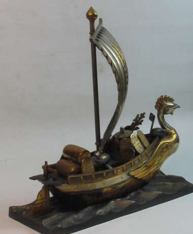 “the treasure ship Japan bronze” - photo 2