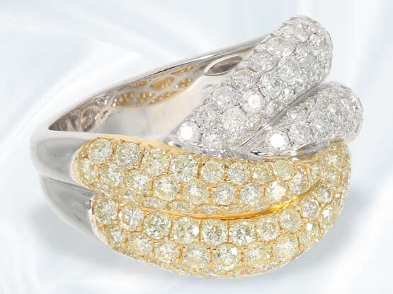 Ring: hochwertiger und sehr dekorativer Goldschmiedering mit feinen Brillanten, ca. 2,74ct, neuwertig - Foto 7