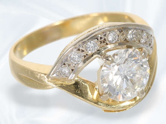 Ring: hochwertiger Goldschmiedering mit wertvollem Brillant, ca. 1,5ct - photo 3