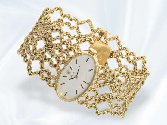 Armbanduhr: äußerst dekorative und ausgefallene, sehr seltene vintage Damenuhr von Rolex, 18K Gold, 70er-Jahre - фото 2