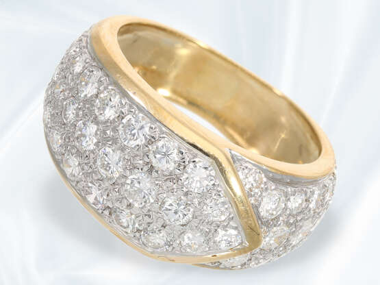 Ring: attraktiver und hochwertiger Goldschmiedering mit sehr feinem Brillantbesatz, ca. 2ct - Foto 1