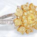 Ring: ungetragener, aufwendig gefertigter Diamant-Goldschmiedering, Handarbeit aus 18K Weißgold, ca. 3,97ct, Fancy Yellow! - фото 4