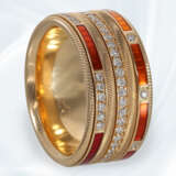 Ring: äußerst wertvoller, drehbarer Wellendorf Brillantring " Glück ist...", emailliert, 18K Gold, limitiert auf 127 Stück - фото 4