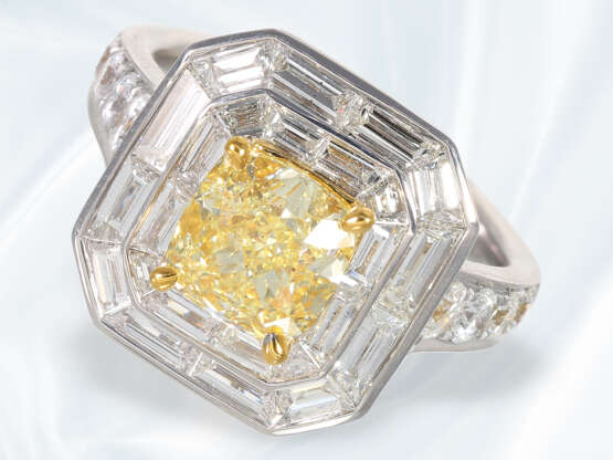 Sehr exklusiver Brillant/Diamant-Goldschmiedering mit einem gelben Fancy Diamanten von ca. 2,29ct, GIA-Report - Foto 2