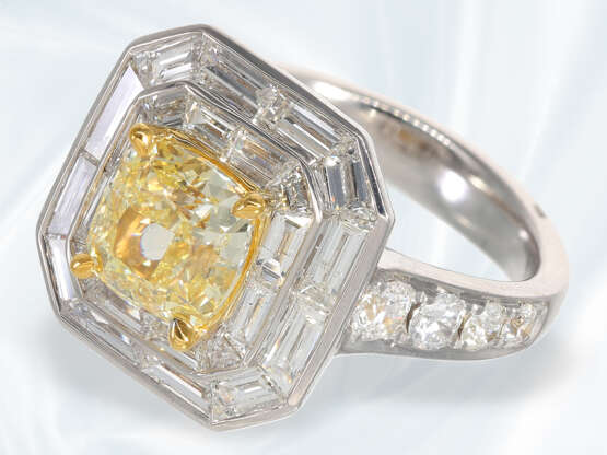 Sehr exklusiver Brillant/Diamant-Goldschmiedering mit einem gelben Fancy Diamanten von ca. 2,29ct, GIA-Report - Foto 3