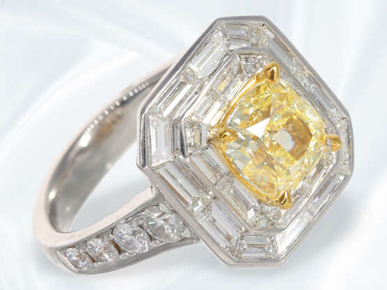 Sehr exklusiver Brillant/Diamant-Goldschmiedering mit einem gelben Fancy Diamanten von ca. 2,29ct, GIA-Report - Foto 5